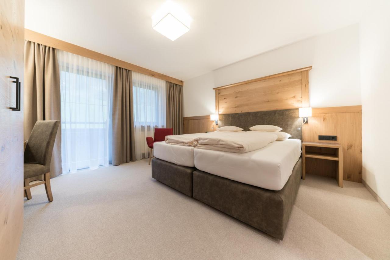 Haus Hohenfels Hotel โอเบอร์กัวร์เกิล ภายนอก รูปภาพ